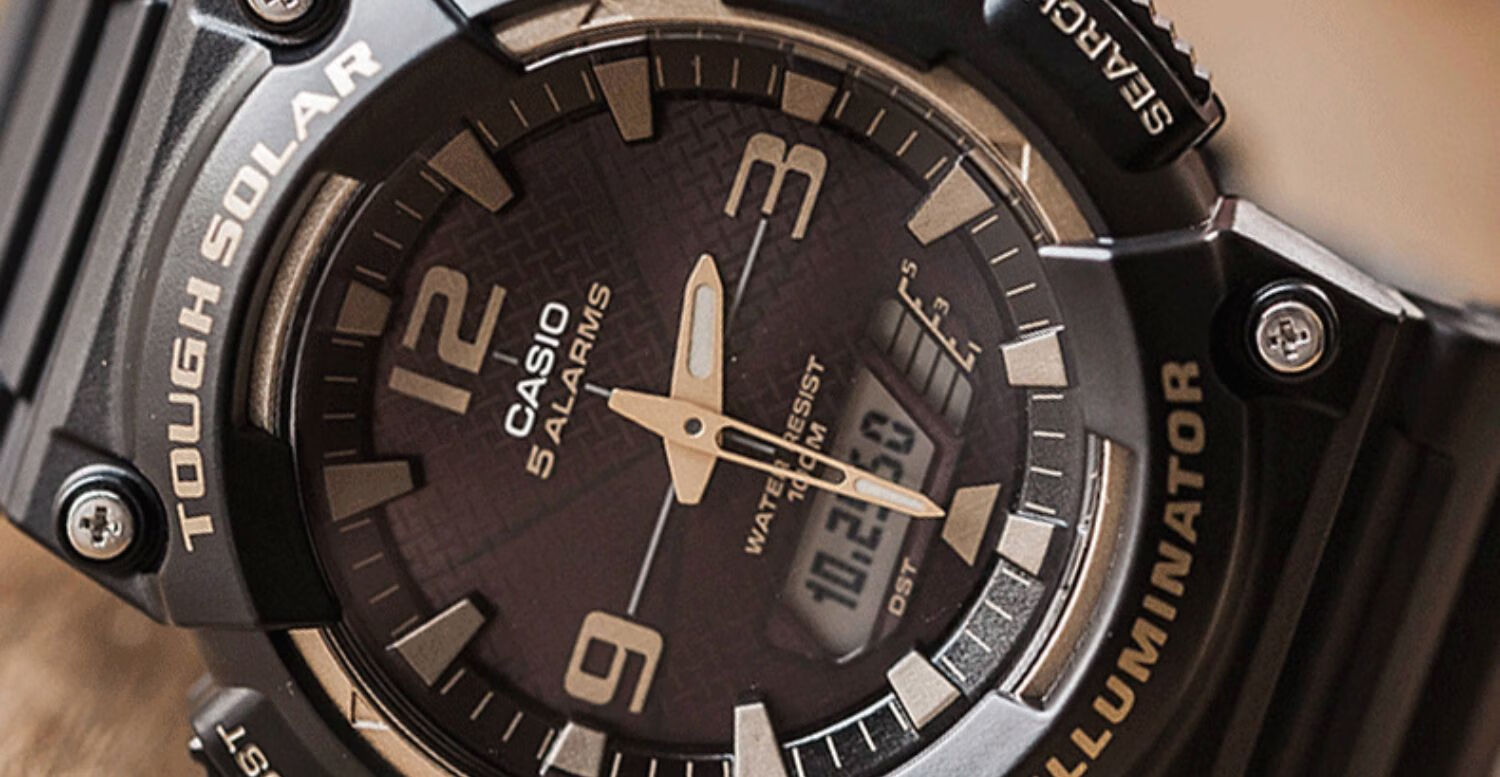 卡西欧(casio)手表男学生aeq110防水运动黑金黑武士男士电子手表 aq-s