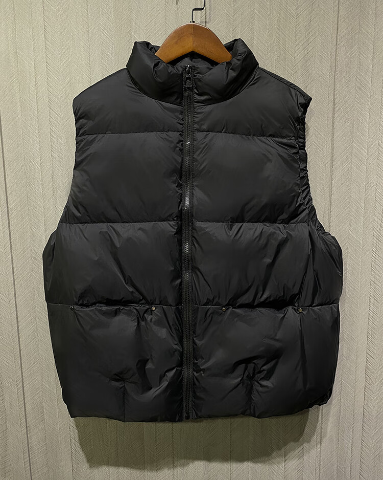 2021秋冬新款白鸭绒羽绒马甲女短款季韩版外穿宽松立领铆钉背心品牌女