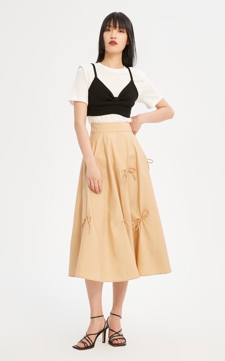 only2021夏季新款侧部拉链系带装饰大波浪下摆半身裙女121316002 c13