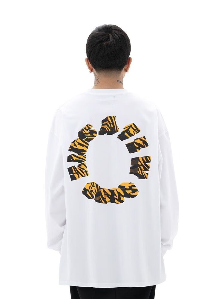 夏花纸马(xiahuazhima)fffafgk马思唯圆领卫衣宽松oversize百搭男女