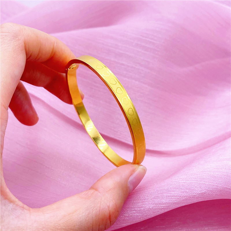 忆蓓芷金色首饰卡扣手镯简约爱心星星四叶草新娘婚庆镀金手环久不掉色