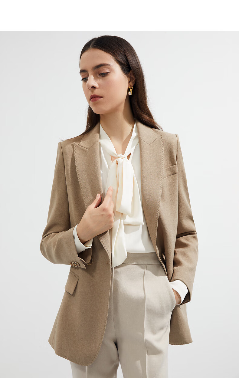 朗姿驼色西装上衣女2021年秋装新款加厚双排扣职业小西服外套驼色170