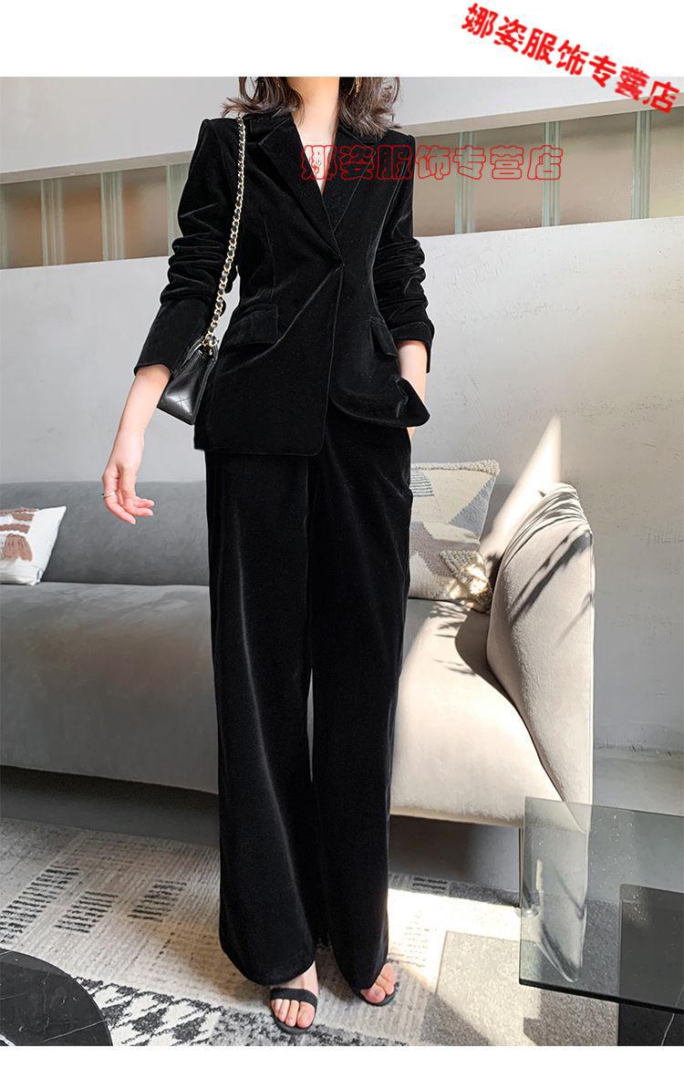 黑色小西装套装女气质韩版冬洋气感金丝绒时尚职业西服两件套上衣预售