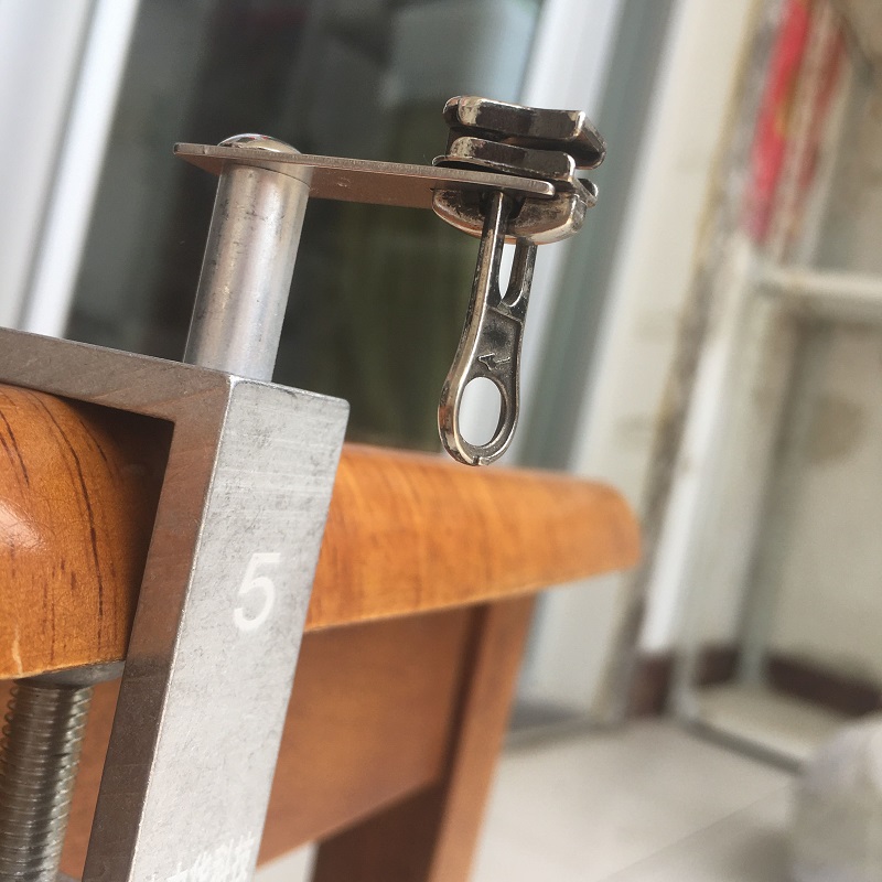 穿拉链头工具上拉头磨具穿拉链头夹具手工上拉链头神器sdffkos 5号