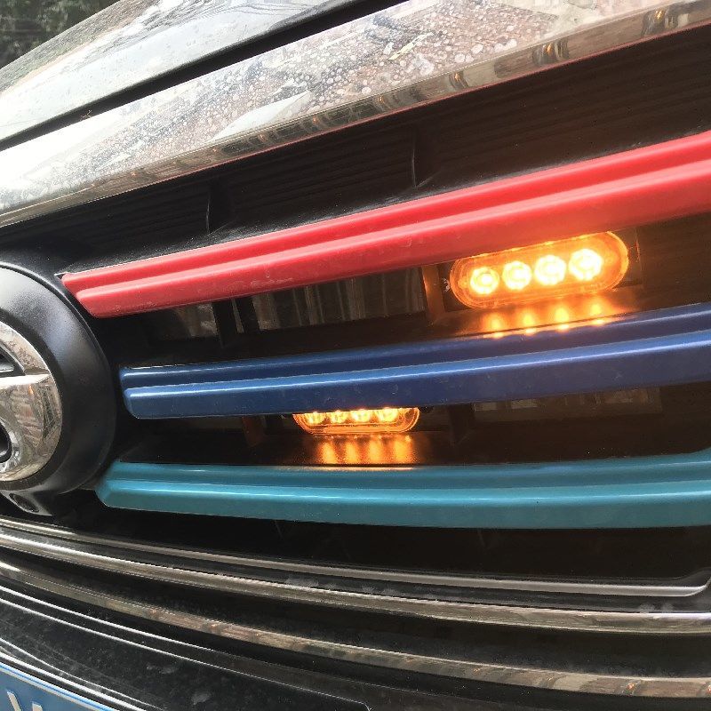 适用于汽车led侧边灯爆闪警示灯薄中网日行灯摩托车刹车灯通用白光单