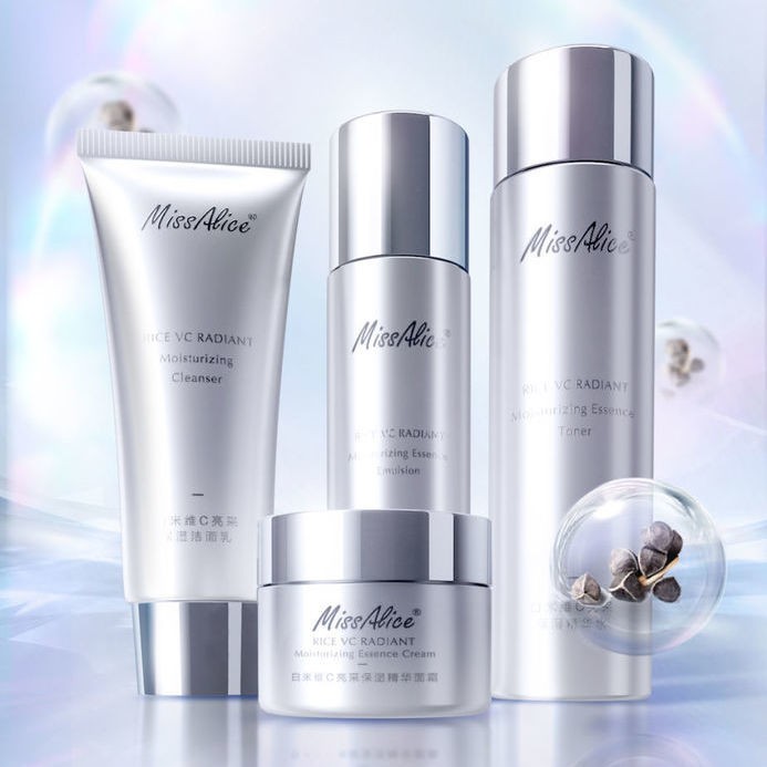 花皙蔻clorisland白米套礼盒焕采透亮四件套装精华水眼霜深层滋养补水