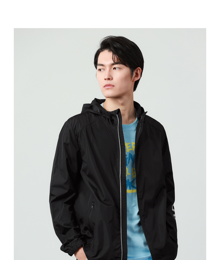 真维斯男装 2021秋冬新款 银色字母印花轻薄款连帽外套jw 黑色2010 xl