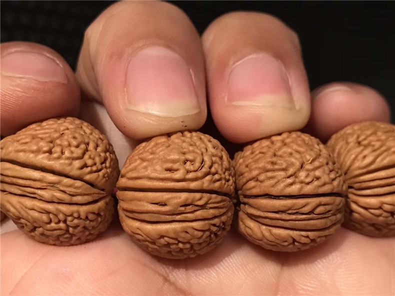矮桩柳叶脐蚂蚁纹桃核手串手链桃胡矮桩密纹桃核佛珠 1.9*1.45 19mm