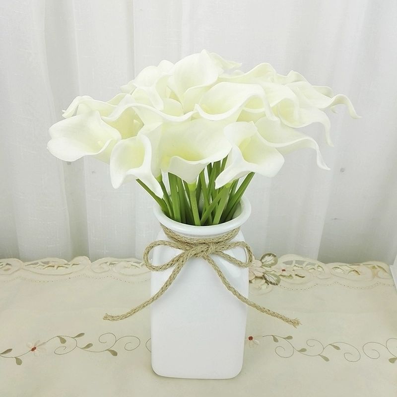 马蹄莲鲜花进口海芋鲜切花新鲜插花基地直发家庭插花白色马蹄莲60厘米