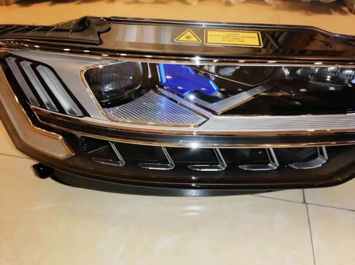 适用18-22款奥迪a8矩阵大灯总成低配升高配led激光前车灯oled尾灯