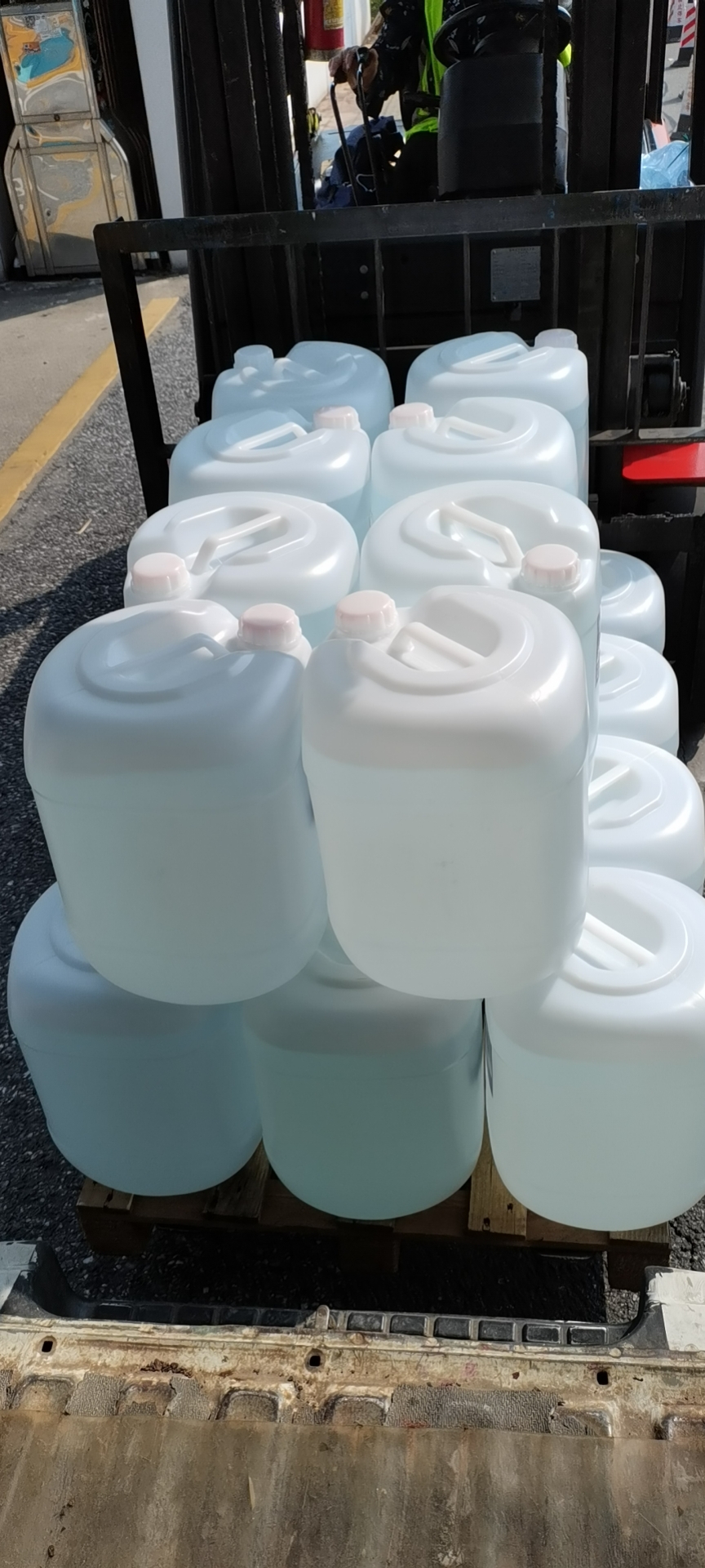 25升工业蒸馏水去离子水实验室超纯水补充液纵贯巨远工业蒸馏水