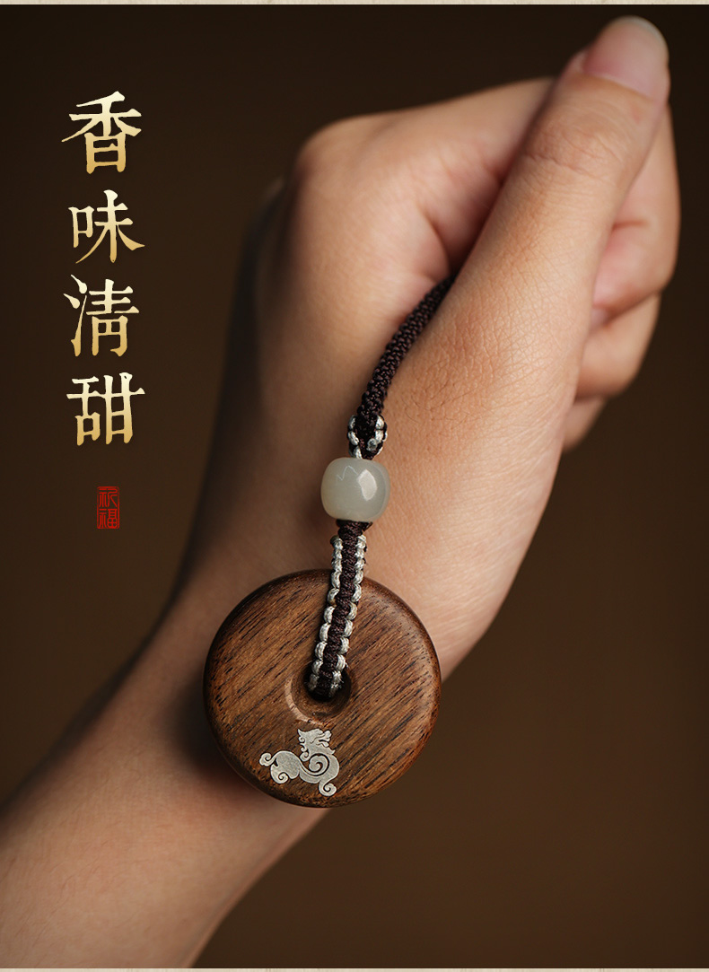 三八妇女节礼物玉相伴文莱沉香平安扣吊坠原木挂饰男士女高档镶银貔貅