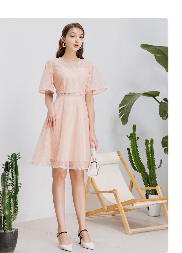佳人苑2021年夏季新款飞飞袖温柔风法式蕾丝高腰连衣裙气质中长裙