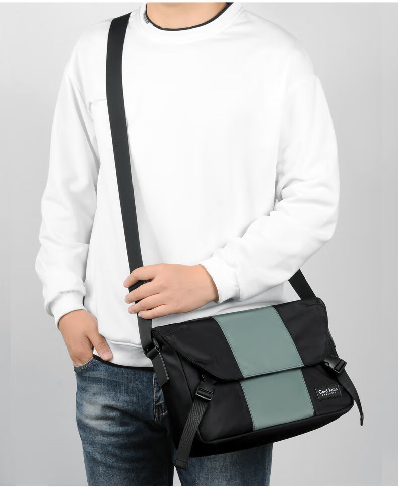 ck男包单肩斜挎包男士挎包牛津布防水背包多功大容量斜挎包韩版 纯黑