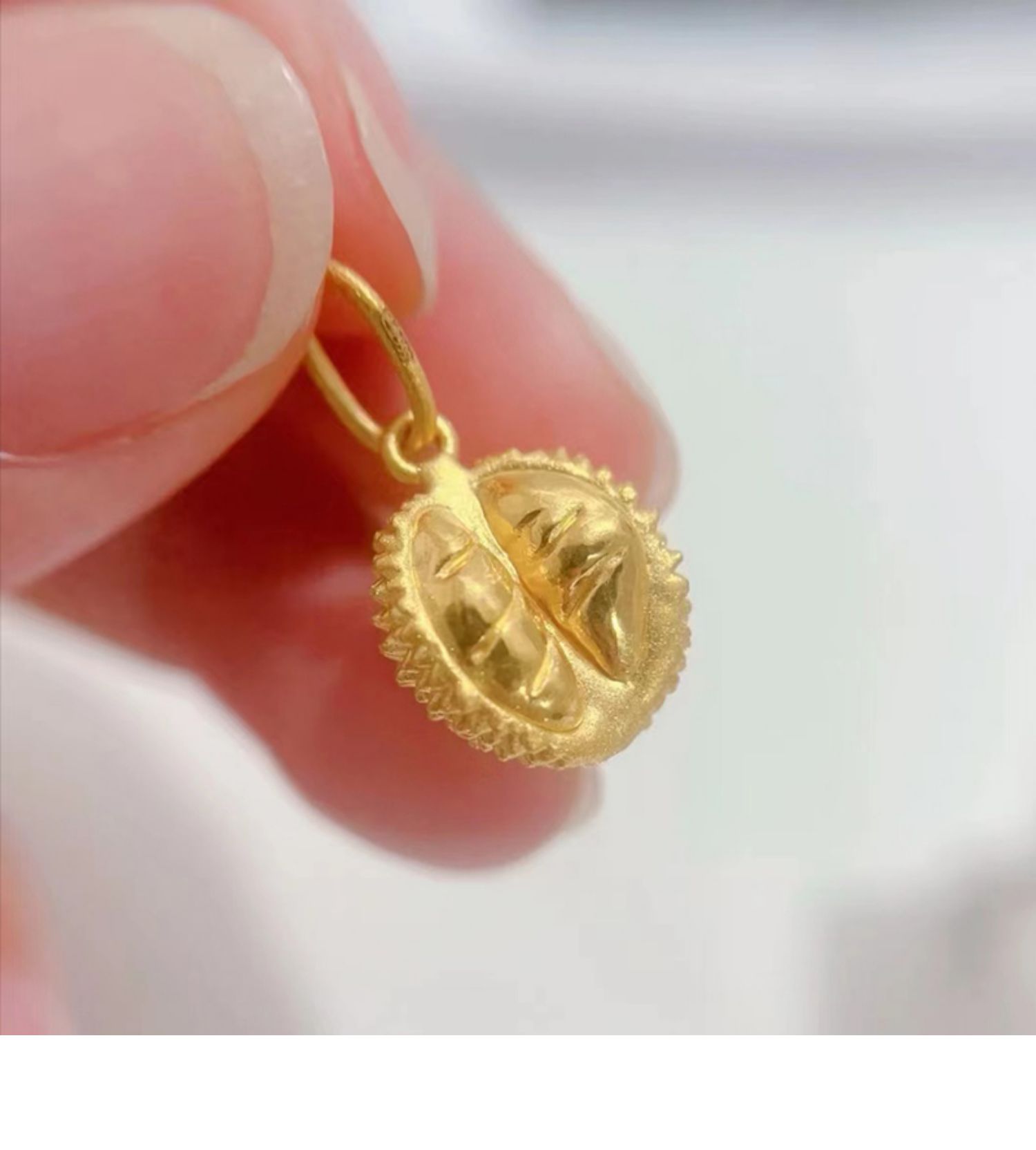 老凤凰999足金榴莲吊坠女黄金榴莲坠子水果项链情人节礼物送女友 吊坠