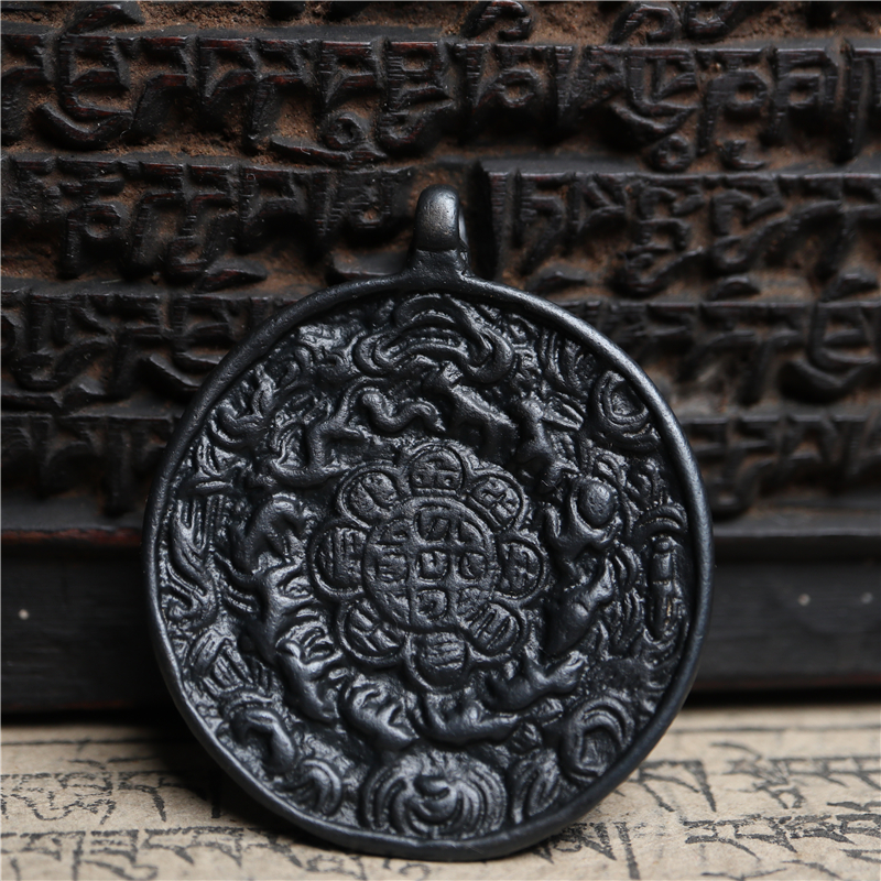 九宫八卦牌西藏传天铁托甲九宫八卦牌吊坠朝天吼款藏式佛牌包挂坠配