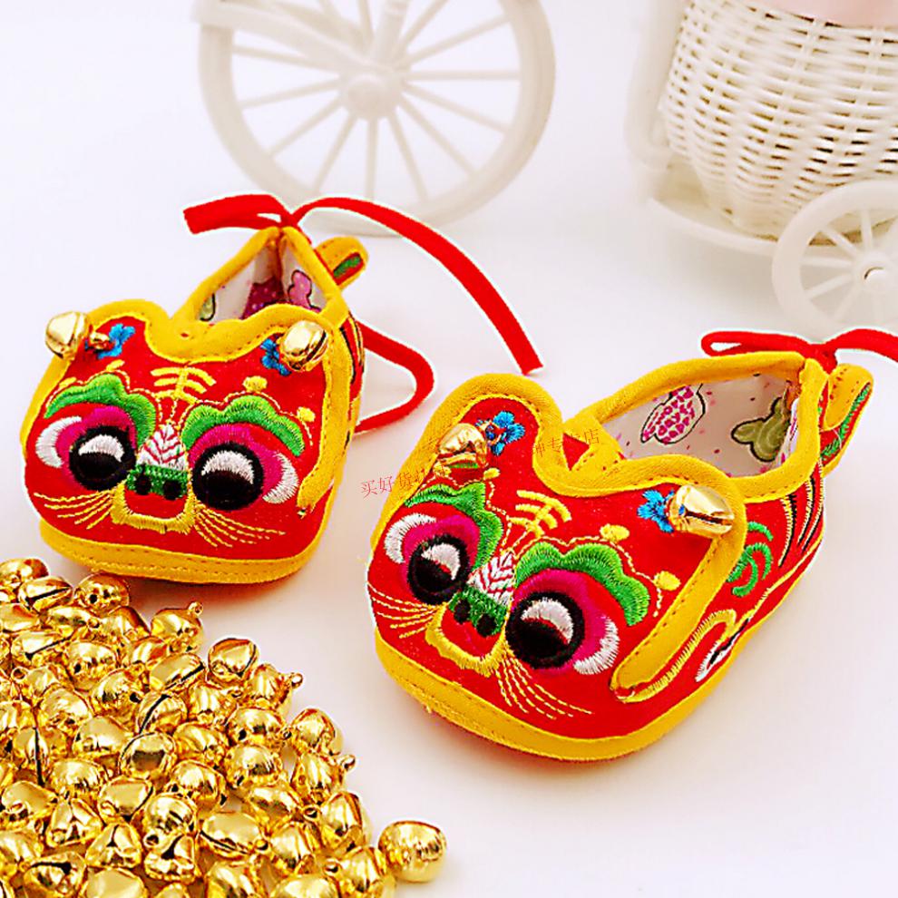 迪士尼 传统 虎头鞋秋冬手工布鞋婴儿虎头鞋子男女宝宝老虎棉鞋婴幼儿