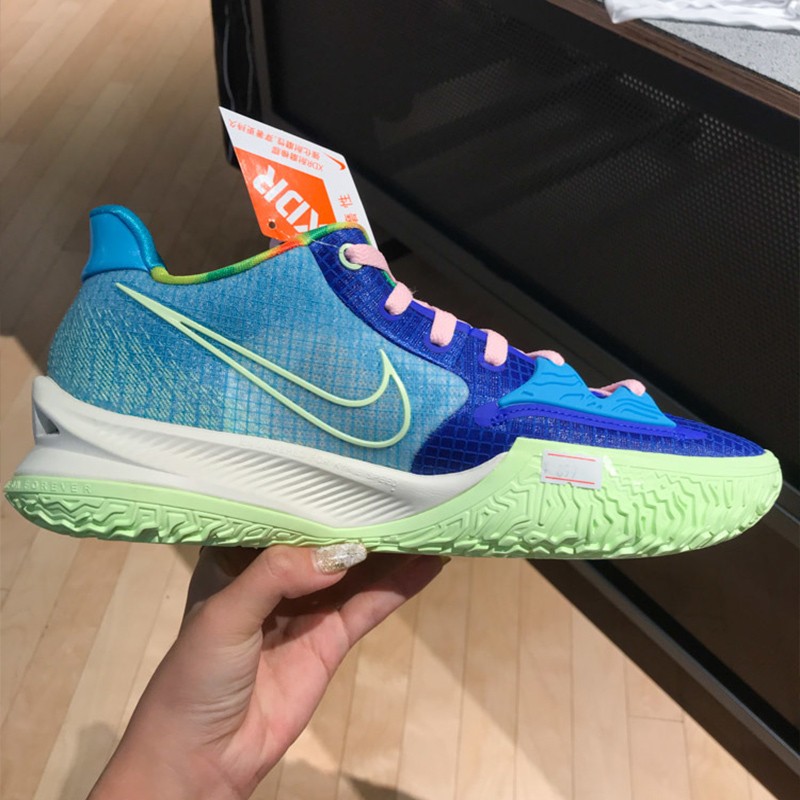 【现货】nike kyrie low 4 欧文4代低帮实战篮球鞋 cz0105-002 cz0105