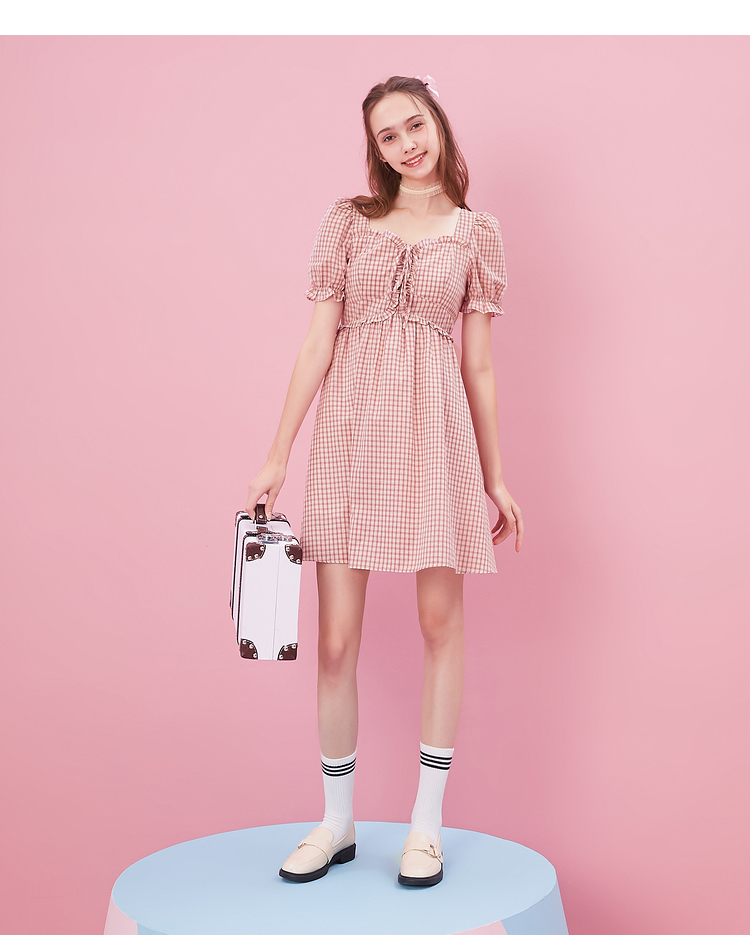 三福2021夏季女泡泡袖连衣裙木耳边设计裙子女441964玫粉格16588am