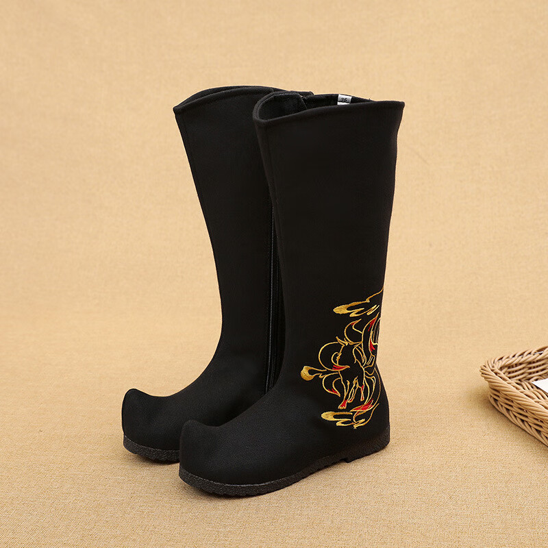 古代布靴男古装汉服靴子男古风cos汉服戏曲内增高棉女婚鞋官兵道具