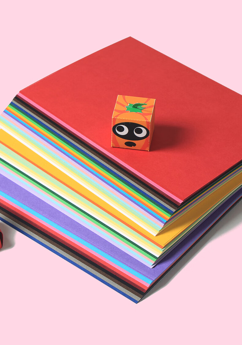 曼蒂克4k彩色卡纸厚硬卡纸幼儿园儿童制作材料学生画画diy色卡纸4开