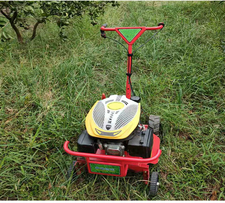 果园杂草割草机汽油碎草机小坦克农业打草机还田除草机自走式手推9