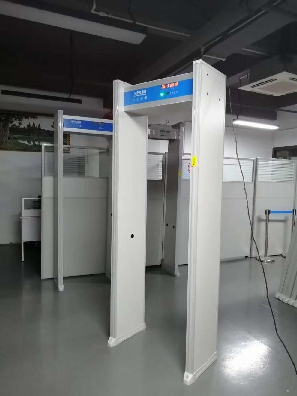 测温仪体温检测门测温安检门医院测温仪通过式探测门 测温 测金属2用
