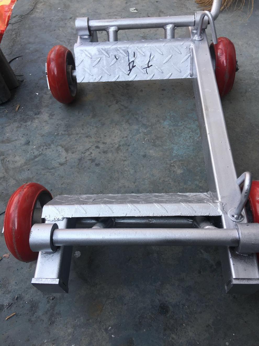 清障车救援车配件小拖车轮子粤海辅助轮托车移车器轿车小拖车小轮红色