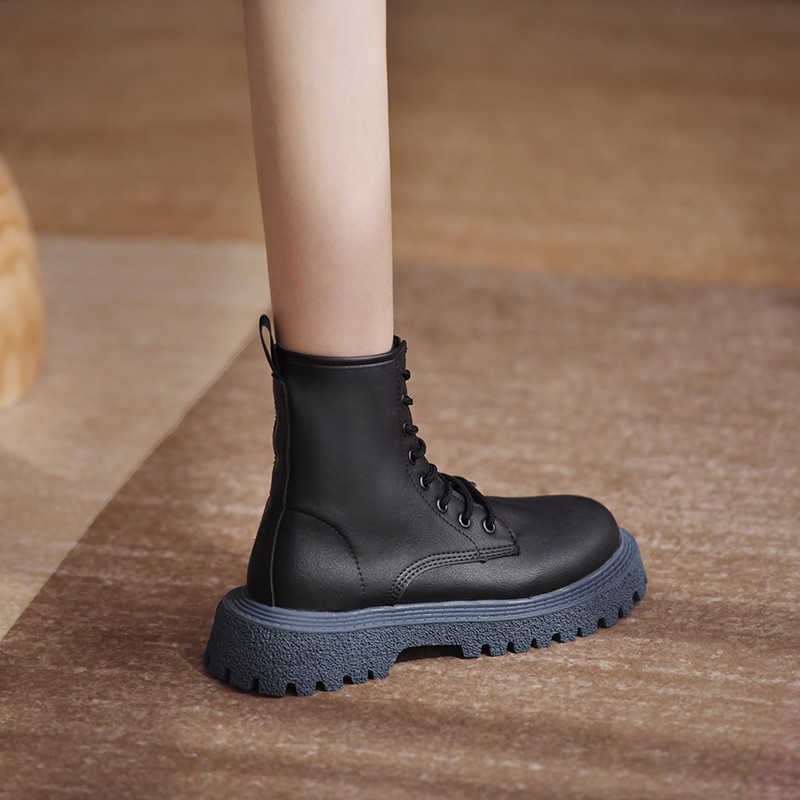 帅气欧美风气质圆头糖果色底撞色设计系带马丁靴街拍单女鞋官方旗舰店