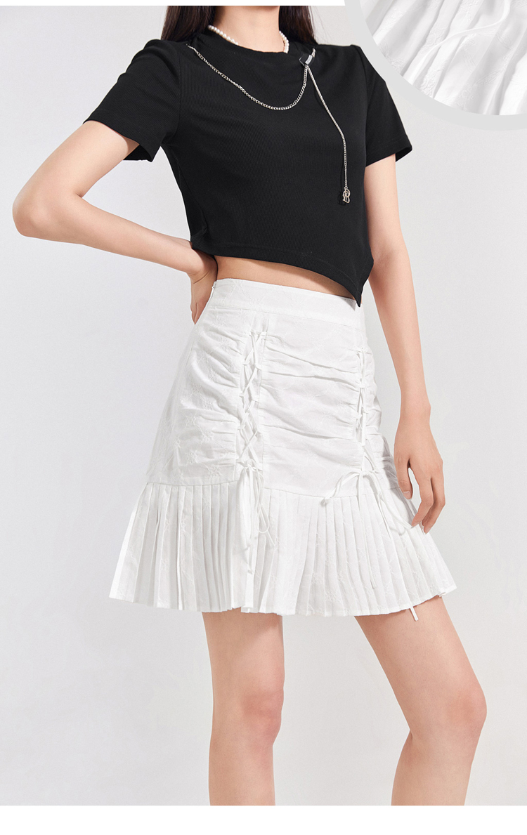 太平鸟时尚百褶裙女2021夏季新款宽松系带绣花a字裙可爱半身裙女咖色m