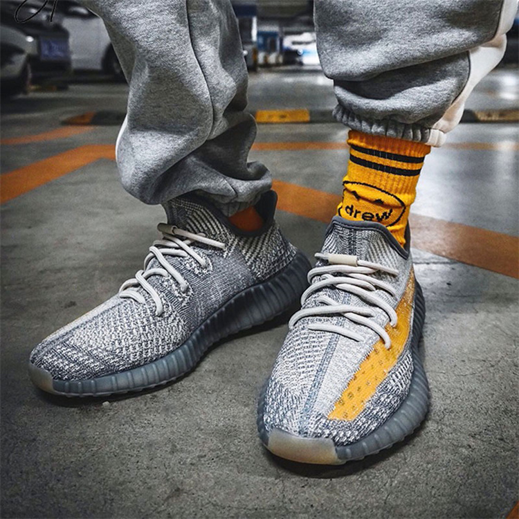 阿迪达斯adidasyeezyboost350v2火山灰岩兵马俑椰子跑步鞋gw0089fu