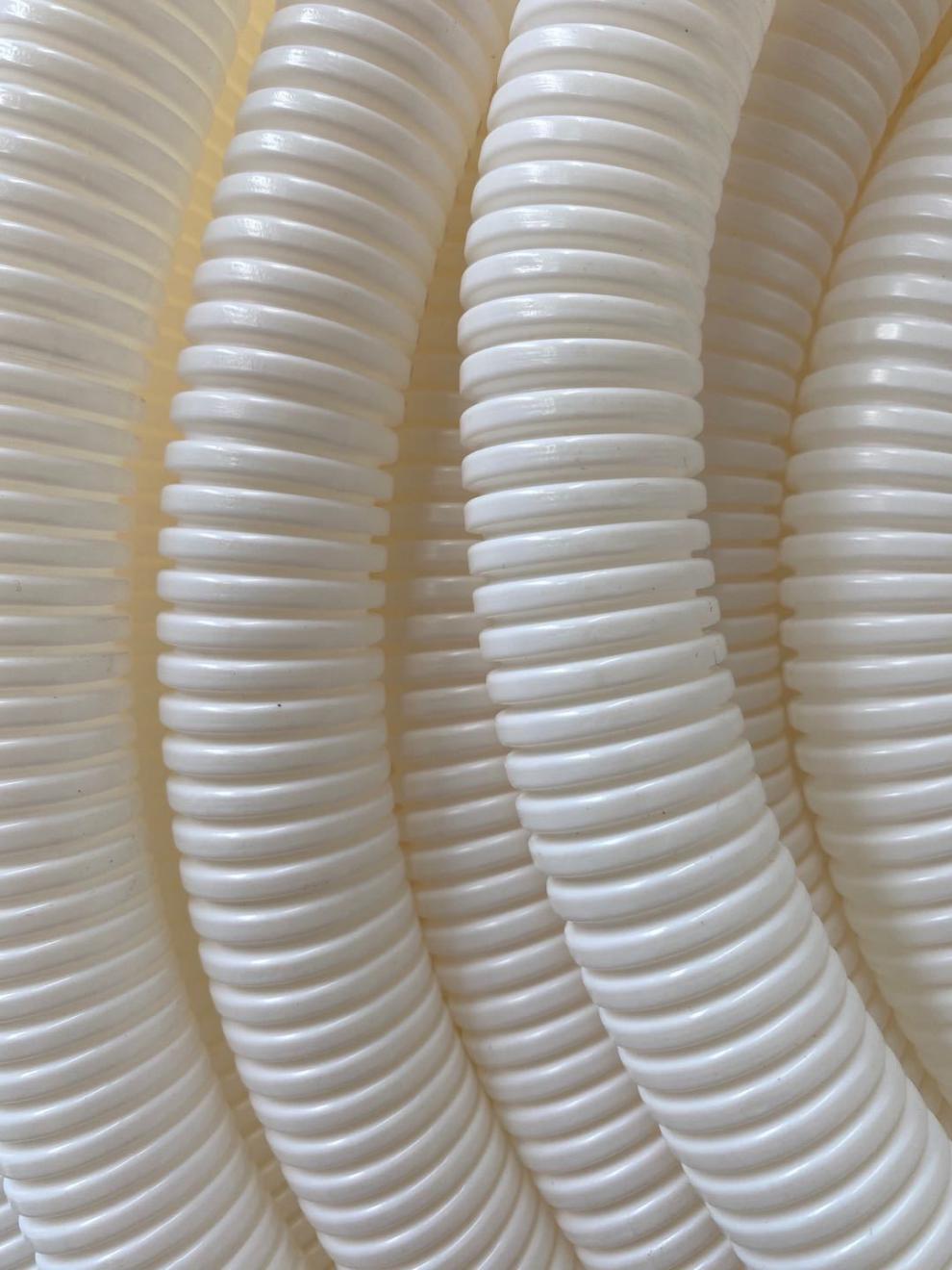 白色加厚pe波纹穿线管/电线电缆管通信监控保护管16 20 25可开口 pe