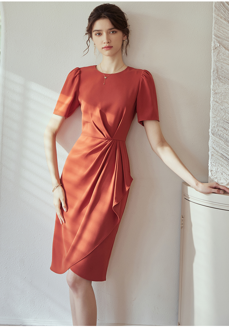 roeyshouse罗衣气质焦糖色褶皱连衣裙女2022夏装新款知性泡泡袖中裙