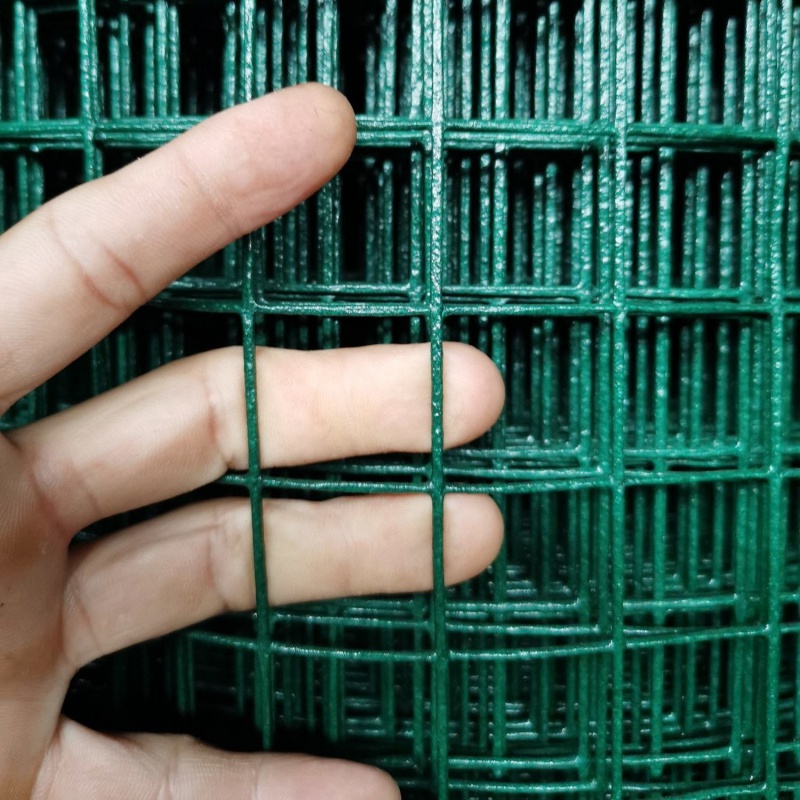 京选推荐铁丝网养殖网鸡舍棚防护网菜园围栏护栏网栅栏玉米铁丝网隔离