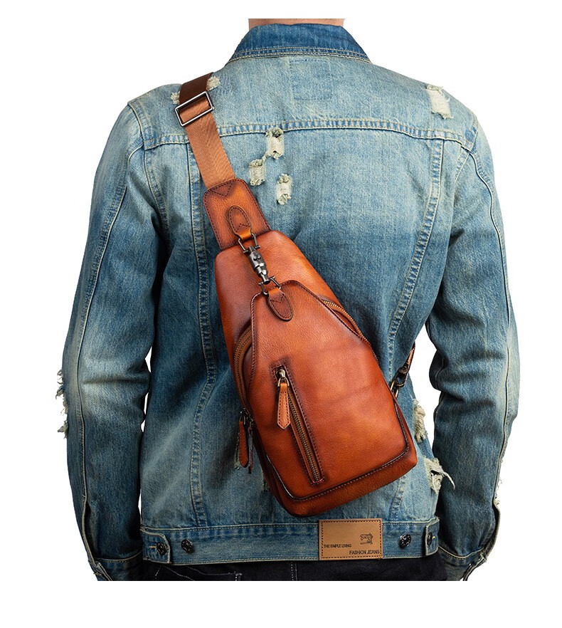 胸包男士时尚休闲包简约单肩斜挎包男头层牛皮商务胸前包6902真皮棕色