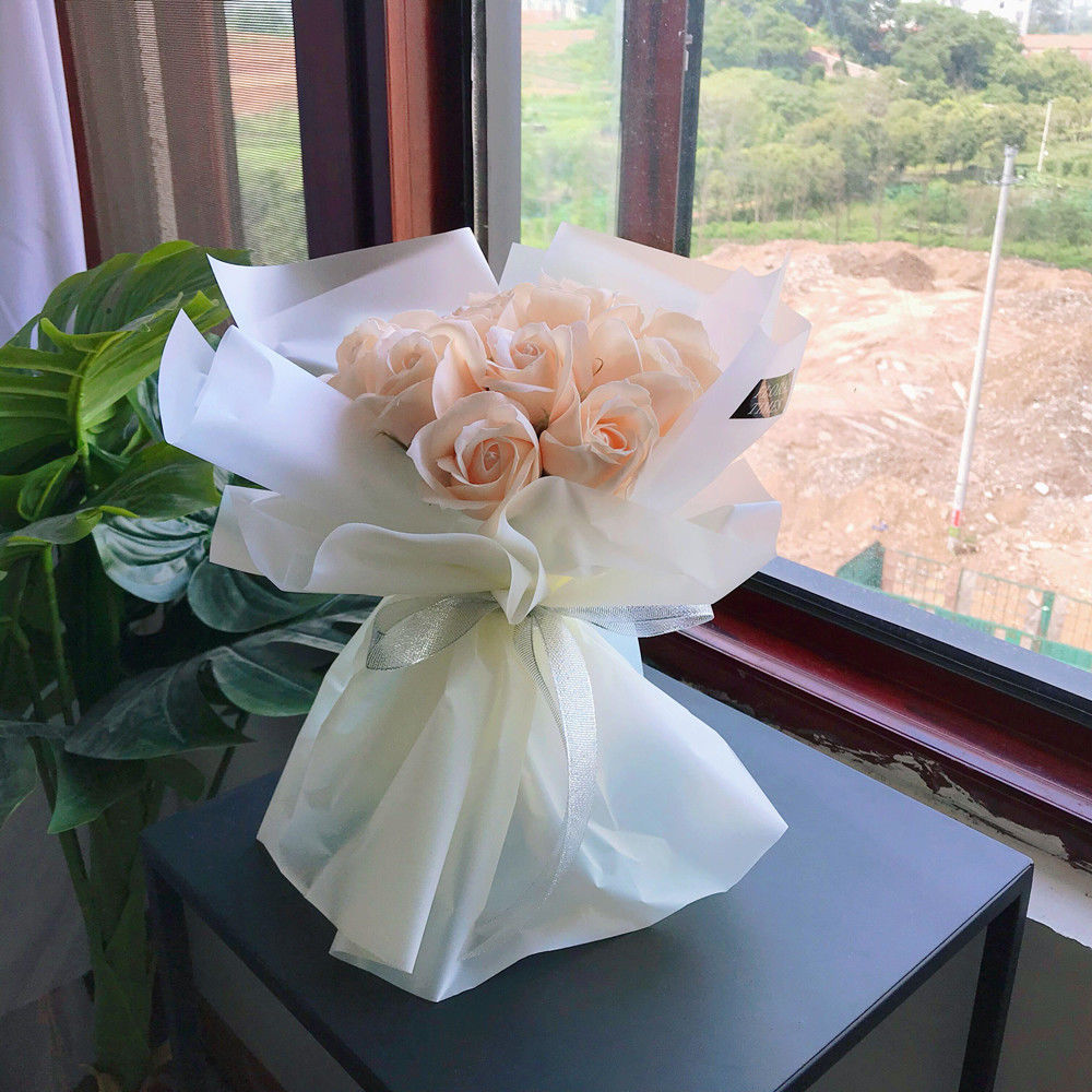 涞思芊*轻奢涞思芊情人节仿真永生花假鲜花摆摊干花玫瑰花束成品松