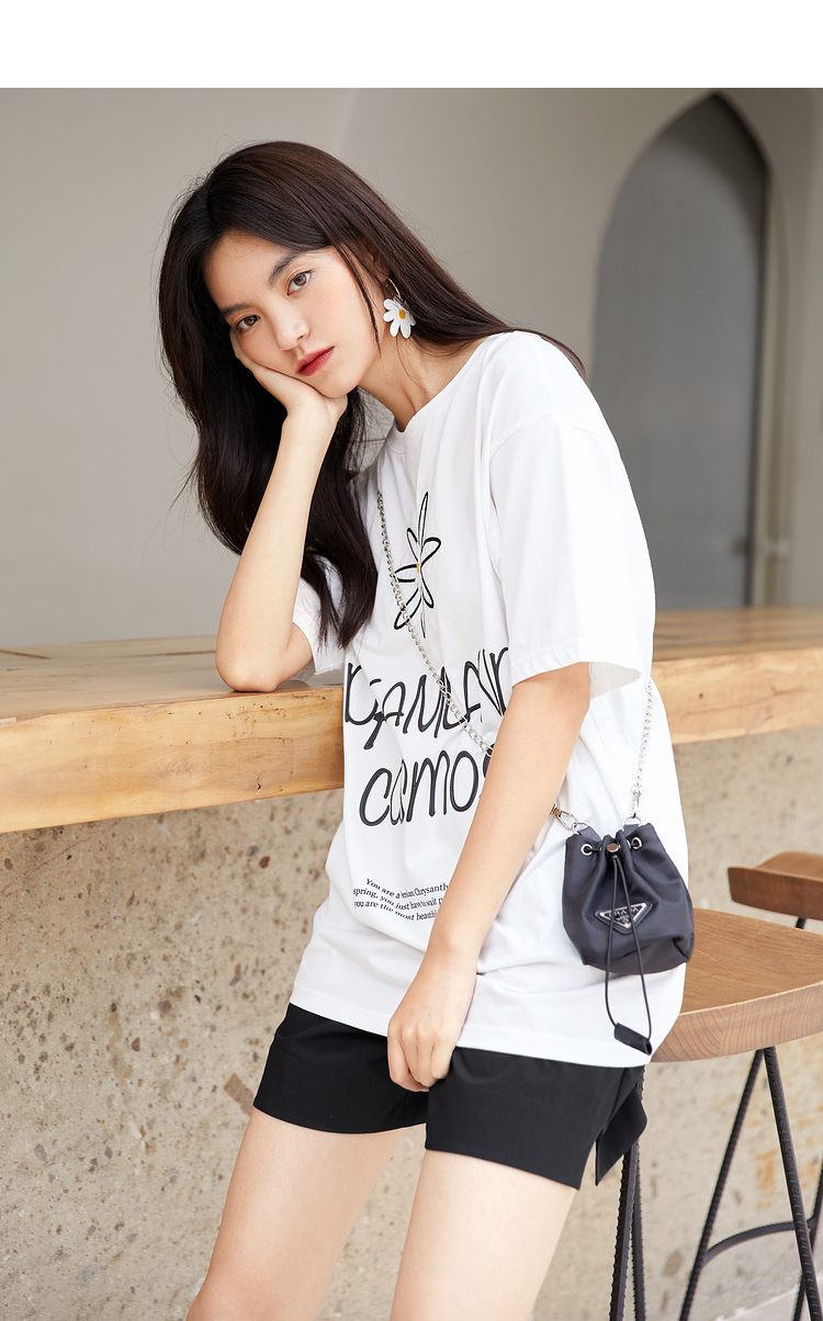 伊芙丽短袖女夏季2021新款宽松薄款法式漂亮花朵设计感小众t恤女 豆绿