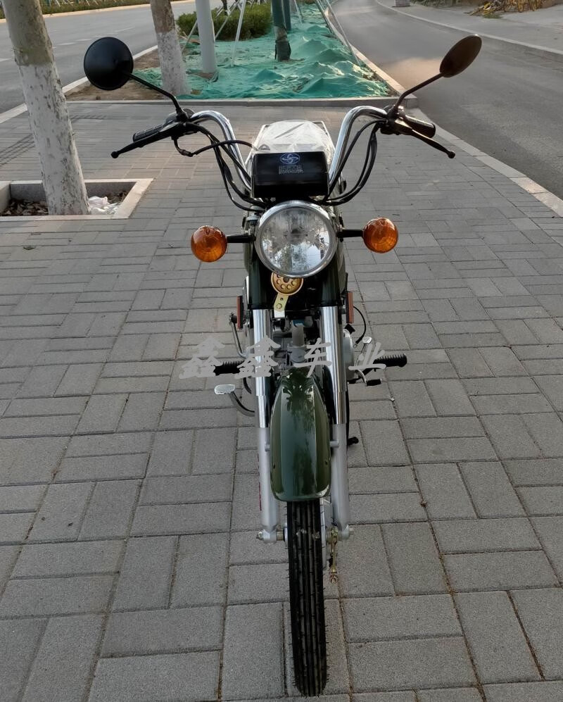 重庆嘉陵70cc摩托车jh70-e节油王复古大油箱国四电喷可上牌 黑色钢丝