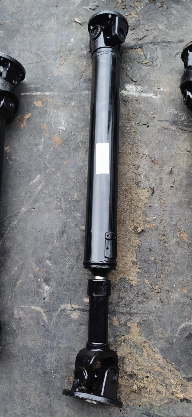 北京汽车bj40l前后传动轴十字节万向节总成 bj40l前传动轴(手动档)