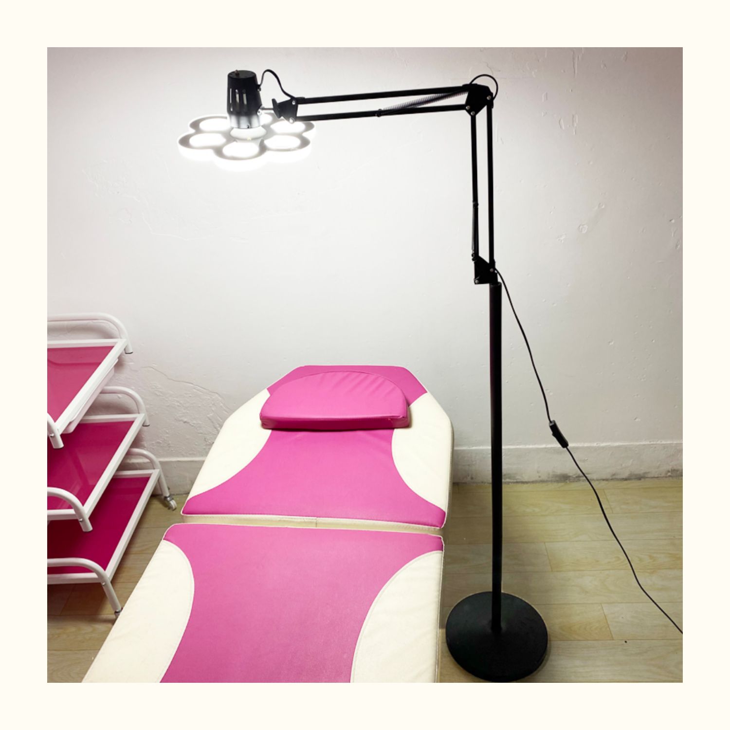 艾丝恺美容纹绣专用灯led大光圈无影冷光超亮嫁接专用美睫灯纹眉