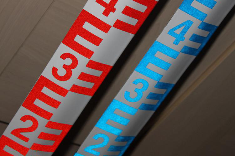 水位尺304打孔水尺烤漆耐腐蚀水库水标尺刻度观测尺定制需联系客服