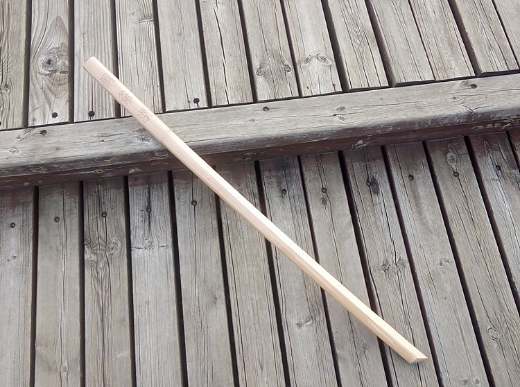 轻奢高端玩具日本木刀剑道居合击打练习武术斩流洞爷湖木剑道具未开刃