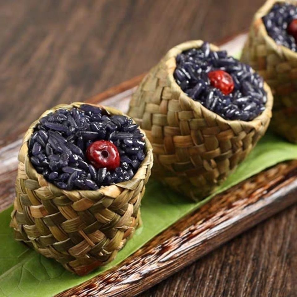 晨臻速运2袋草袋乌米饭10只速冻草包饭早餐红枣糯米黑米黑糯米糕畲族