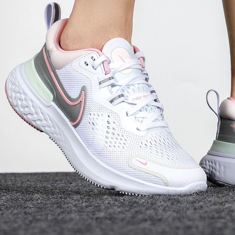 nike耐克女鞋2021秋季新款运动鞋户外缓震透气休闲耐磨跑步鞋子cw