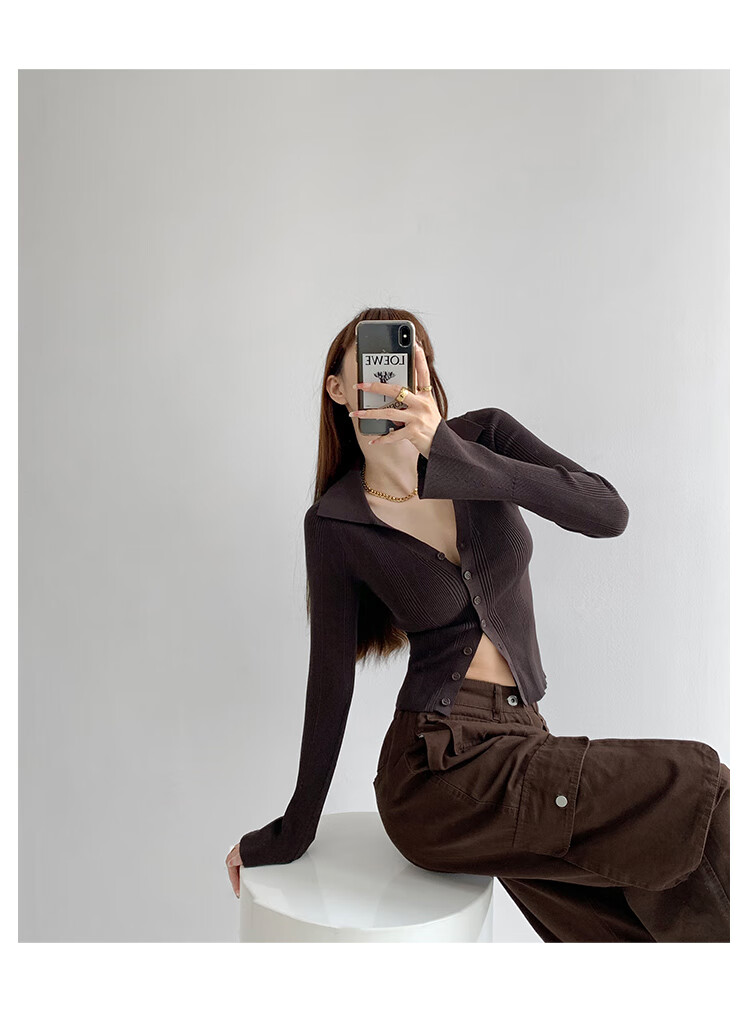 低胸深v毛衣法式翻领开襟单排扣针织开衫女冬修身喇叭袖长袖显瘦上衣