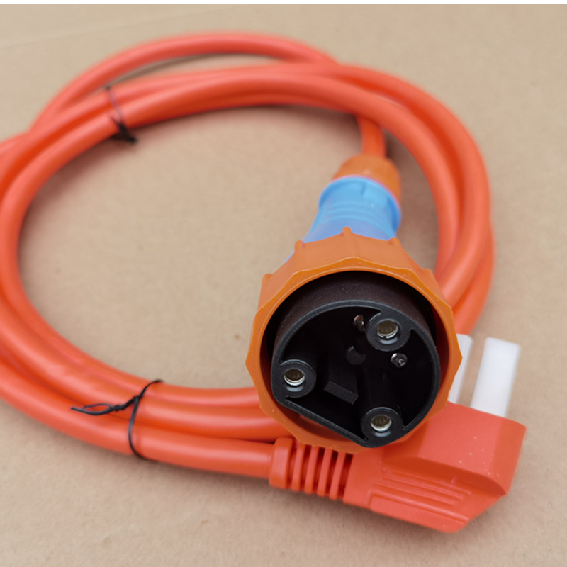 拓弘适配鸿日s1雷丁d50比德文m6宝路达汉唐海全电动车充电线头底座枪