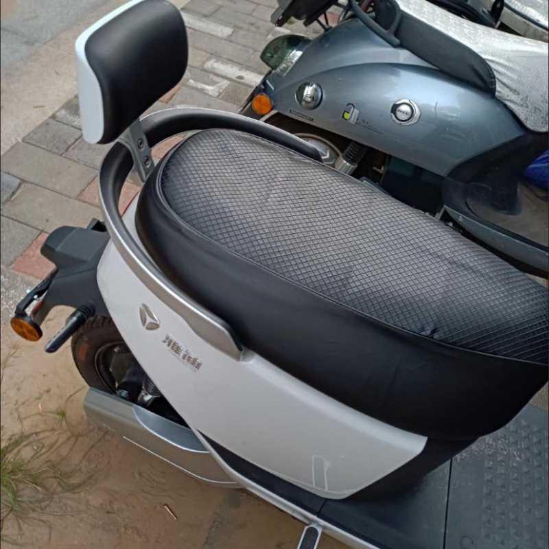 系列四季通用防晒防雨皮革坐套网状透气隔热坐垫套 雅迪博悦二代车型