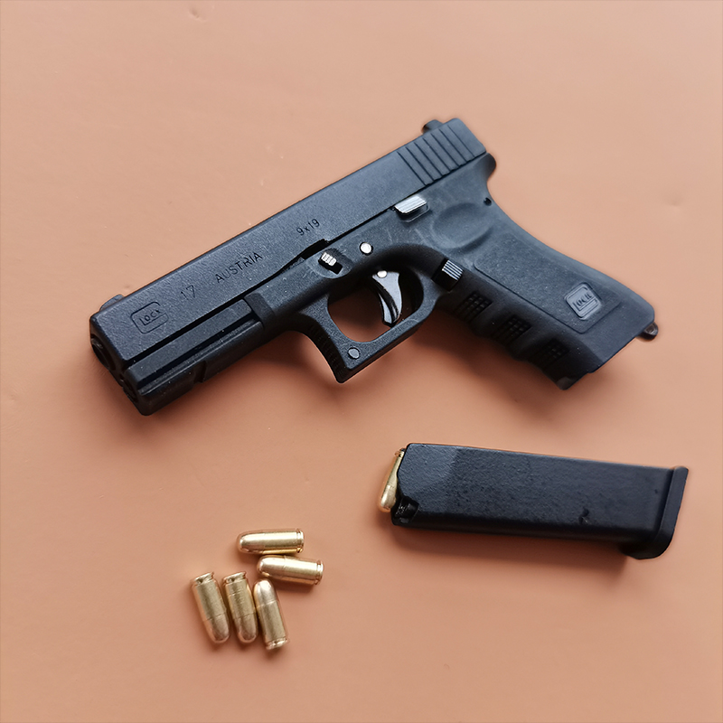 1:3合金帝国格洛克g22枪模钥匙扣挂件全拆卸可抛壳精工迷你小手抢 银