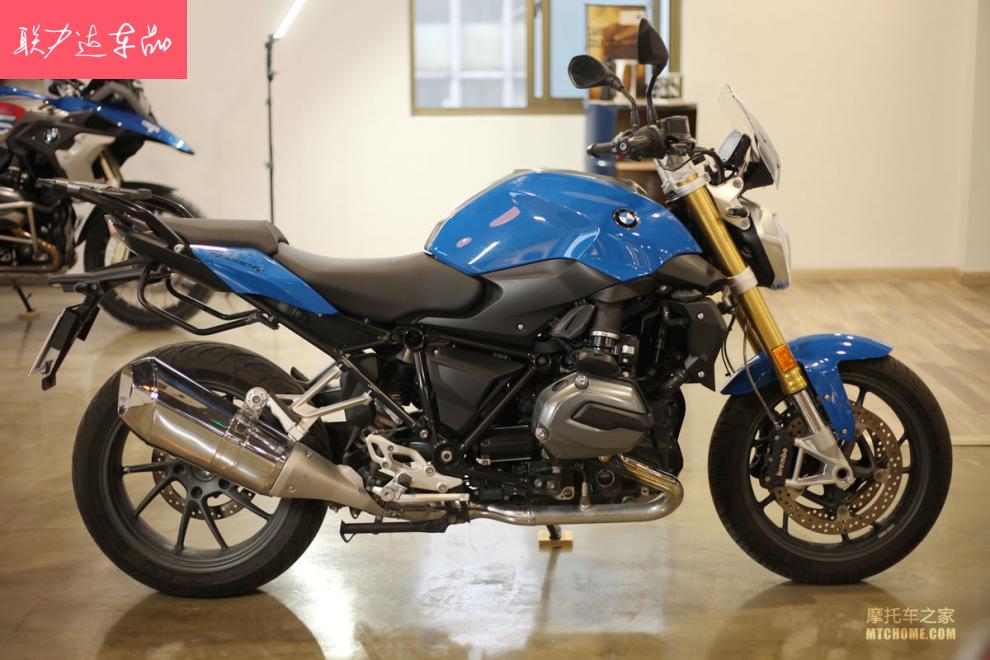 适用宝马摩托车改装r1200rr1200gsr1200rt液晶仪表显示屏保护贴膜一套