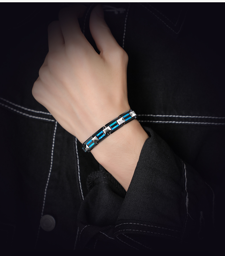 飒雅宝石手链男士潮简约小众设计手串首饰冷淡风本命年生日礼物男送